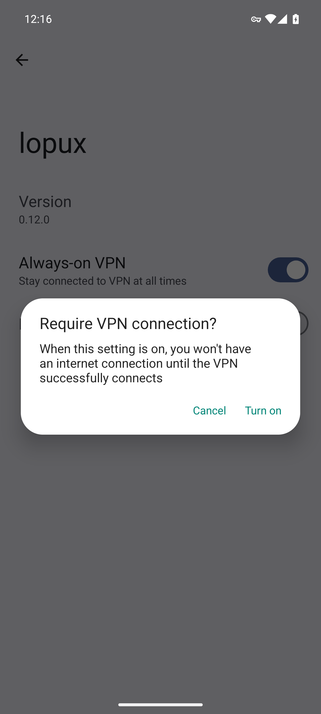 Dialog Androidu „Vyžadovat připojení VPN"